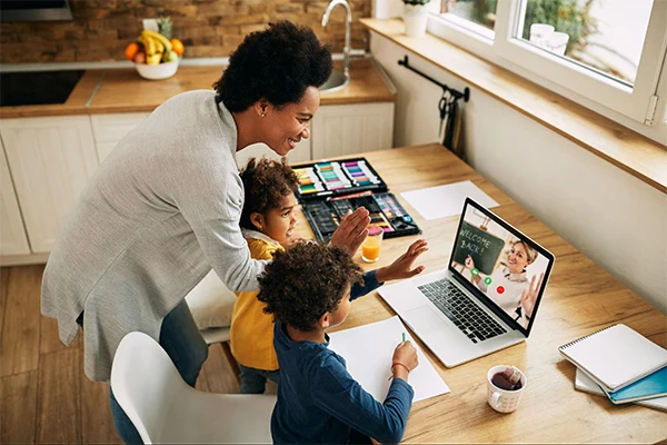 Children using the Internet under Parental Guidance